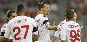 Ibrahinmovic festeggia l'1-0. Ap Ibrahinmovic festeggia l'1-0. Ap