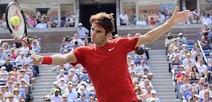 Lo stile inconfondibile di Roger Federer. Ansa