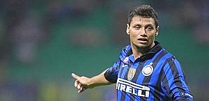 Mauro Zarate vivacizza l'attacco dell'Inter. LaPresse