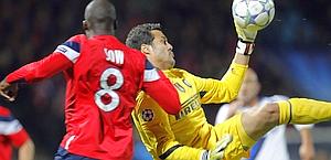 Una parata di Julio Cesar. Ap Una parata di Julio Cesar. Ap