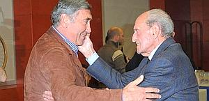 Merckx con Alfredo Martini nella Sala Montanelli della Gazzetta. Bozzani