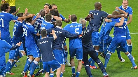 E' il trionfo azzurro. Afp E' il trionfo azzurro. Afp