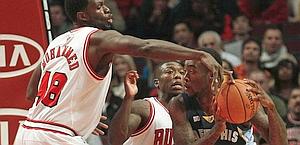 Nazr Mohamed e Nate Robinson, due new-entry per Chicago. Reuters