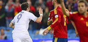 Olivier Giroud festeggia il pari alla Spagna: 1-1. Afp Olivier Giroud festeggia il pari alla Spagna: 1-1. Afp