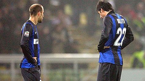 Rodrigo Palacio e Diego Milito: a secco e battuti a Parma. Forte