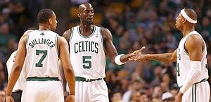 La festa dei Celtics: Pierce e Garnett protagonisti. Reuters