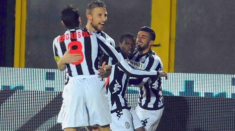 Festa Siena ancora una volta contro la Lazio. LaPresse Festa Siena ancora una volta contro la Lazio. LaPresse