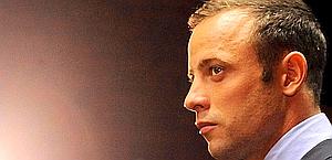 Oscar Pistorius, 26 anni, accusato dell'omicidio della fidanzata Reeva Steenkamp. Epa