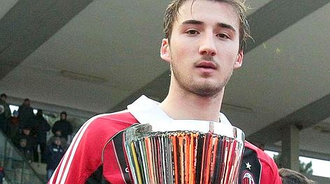 Bryan Cristante, 18 anni, premiato al Viareggio come miglior giocatore del torneo. PegasoNews
