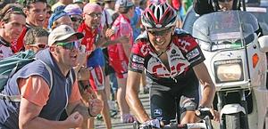 Ivan Basso al Giro 2005 con la maglia della Csc. Bettini