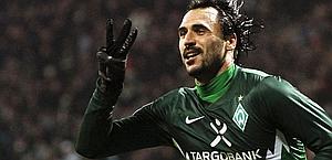 Hugo Almeida  in forza al Werder Brema. Reuters