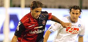 Alessandro Matri in azione con la maglia del Cagliari. Ap