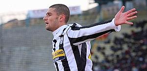 Antonio Candreva, 24 anni, con la maglia della Juve. Ansa