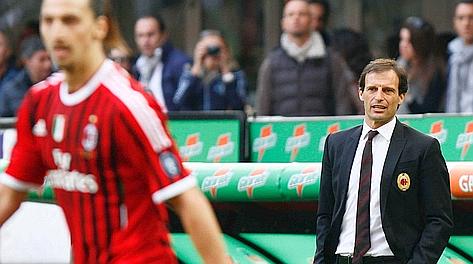 Il tecnico del Milan durante la partita con il Lecce. LaPresse