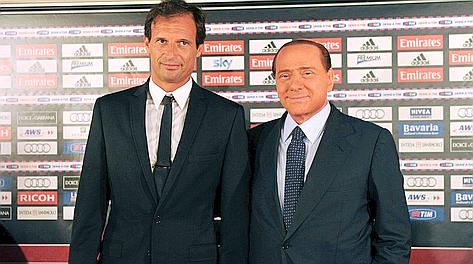 Massimiliano Allegri e il presidente onorario del Milan Silvio Berlusconi. Ansa
