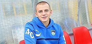 Vladimir Weiss, 23 anni, all'arrivo nel ritiro di Rivisondoli del Pescara. Gasport