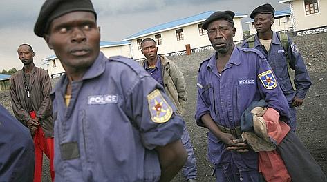 Un presidio della polizia congolese vicino alla citt di Goma. Ap