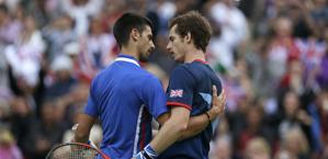 Novak Djokovic e Andy Murray a Wimbledon ai Giochi 2012. Ap