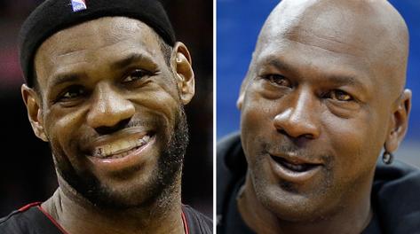 LeBron James, 28 anni, e Michael Jordan, 50. Ap