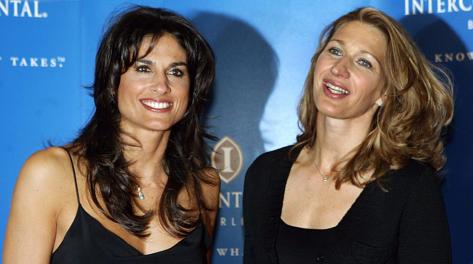 Gabriela Sabatini e Steffi Graf, ex stelle del tennis. Ansa