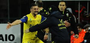 L'esultanza di Sardo dopo l'1-0 Chievo. Ap L'esultanza di Sardo dopo l'1-0 Chievo. Ap