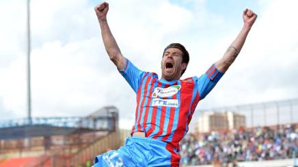 L'esultanza di Mariano Izco. Ap