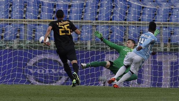 Il primo vantaggio laziale di Keita. Ap Il primo vantaggio laziale di Keita. Ap