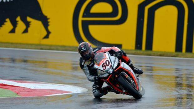 0903_r11_guintoli_action_big-kVdG-U90652937439U6D-620x349@Gazzetta-Web_articolo.jpg?v=201410051448