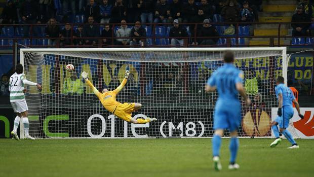 Il gol pazzesco di Fredy Guarin. Reuters Il gol pazzesco di Fredy Guarin. Reuters