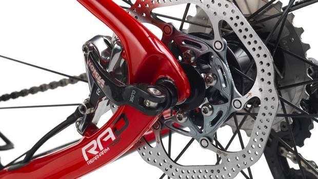 L Uci Da Il Via Ai Freni A Disco Ecco I Pro E I Contro