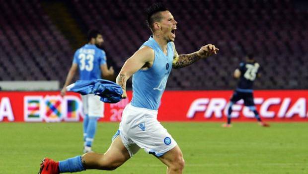 La gioia di Marek Hamsik dopo il gol. Ap La gioia di Marek Hamsik dopo il gol. Ap