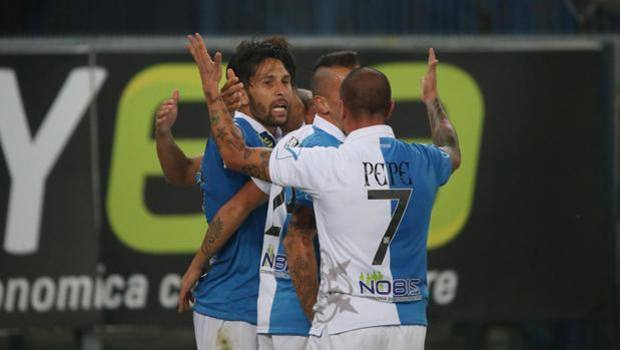 L'esultanza del Chievo dopo l'1-0. Ansa L'esultanza del Chievo dopo l'1-0. Ansa