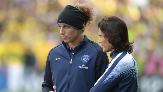 David Luiz ed Edinson Cavani. Afp David Luiz ed Edinson Cavani. Afp