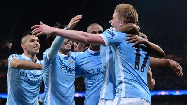 L'esultanza del City dopo il gol di De Bruyne. Afp L'esultanza del City dopo il gol di De Bruyne. Afp