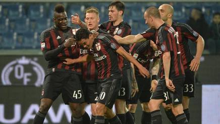 L'esultanza del Milan sul gol di Bacca. Ansa L'esultanza del Milan sul gol di Bacca. Ansa