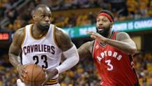 LeBron James e James Johnson . Reuters