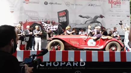 L'equipaggio Vesco-Guerini all'arrivo di Brescia L'equipaggio Vesco-Guerini all'arrivo di Brescia