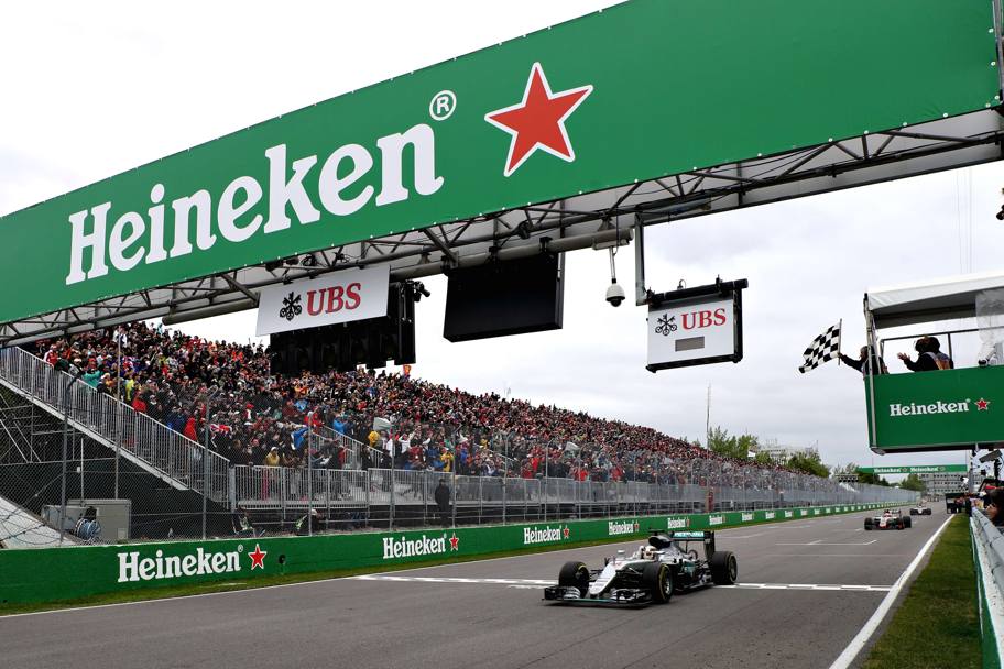 La Mercedes di Lewis Hamilton, due volte campione della Formula 1 che vince il Grand Prix du Canada 2016, foto: AFP