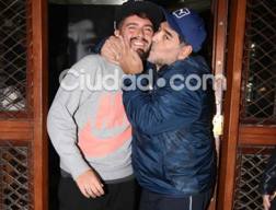 La foto dell'incontro tra Diego Armando Maradona e il figlio. Ciudad.com