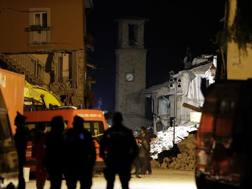 Lo scenario della notte di Amatrice. Ap