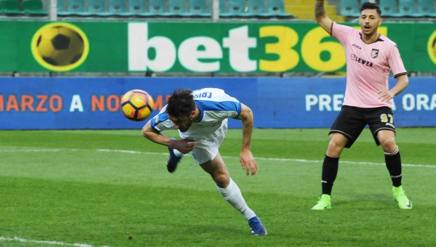 Brian Cristante segna così il gol dell'1-3 finale. Ansa Brian Cristante segna così il gol dell'1-3 finale. Ansa