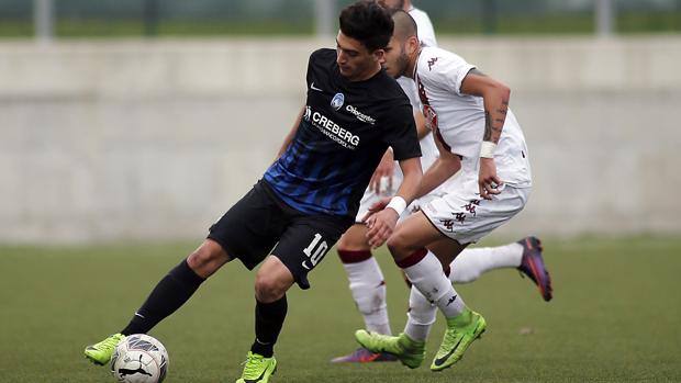 Christian Capone, 18 anni a fine mese, numero 10 dell'Atalanta Primavera. LaPresse