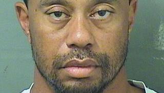 La foto segnaletica di Tiger Woods, 41 anni., dopo l'arresto. Reuters