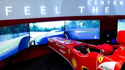 Il simulatore al Ferrari Store
