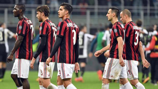 Milan - Juventus 0-2, è crisi aperta per i rossoneri. Foto: ANSA. Milan - Juventus 0-2, è crisi aperta per i rossoneri. Foto: ANSA.