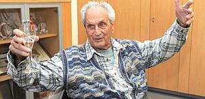 Ottavio Missoni, 90 anni, nella redazione della Gazzetta. Bozzani