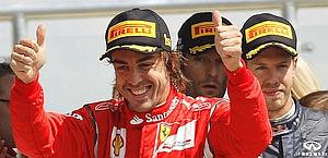Alonso esulta, i due della Red Bull molto meno. Ap