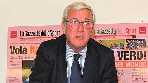 Marcello Lippi, 63 anni, non ha pi� allenato dopo l'eliminazione dal Mondiale '10 con l'Italia.  Bozzani