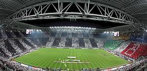 Lo Juventus Stadium ospita il posticipo. Ansa