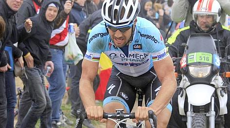 La grinta di Tom Boonen lanciato verso Roubaix. Reuters